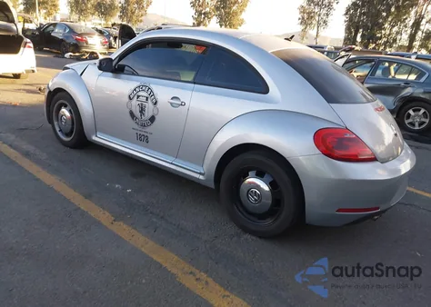 2013 Volkswagen Beetle 2.5L from USA, damaged, VIN 3VWJP7AT4DM605818